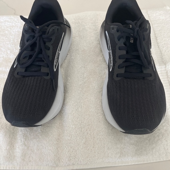 Brooks Women’s Glycerin 21 Neutral Running Shoe - Picture 2 of 6